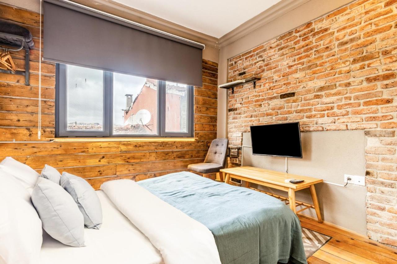 Cozy And Charming Studio Flat In Beyoglu